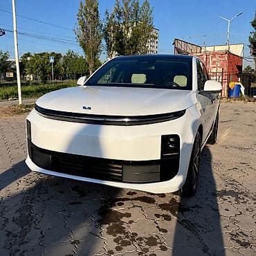 range river: Lixiang L6: 2024 г., 1.5 л, Гибрид, Кроссовер — 3