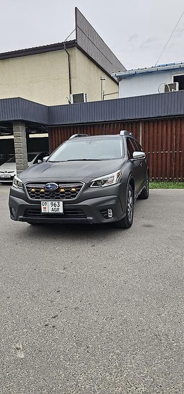forester 2022: Subaru Outback: 2021 г., 2.4 л, Автомат, Бензин, Универсал — 2