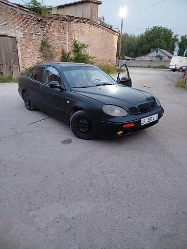 hyundai sonata nf: Daewoo Leganza: 1999 г., 1.8 л, Механика, Бензин, Седан — 10