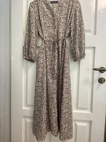 ботин: Платье Nano Universe, миди длины, с цветочным принтом. - Бренд: Nano — 1