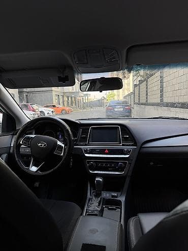 китайский мини машина: Hyundai Sonata: 2022 г., 2 л, Автомат, Газ, Седан — 6
