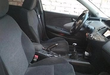 Личные вещи: Продаю Nissan Primera (P12) 2.2 дизель . механика . левый руль . 2002 — 9