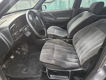 215 65 16 с: Volkswagen Passat Variant: 1991 г., 1.8 л, Механика, Бензин, Универсал — 5