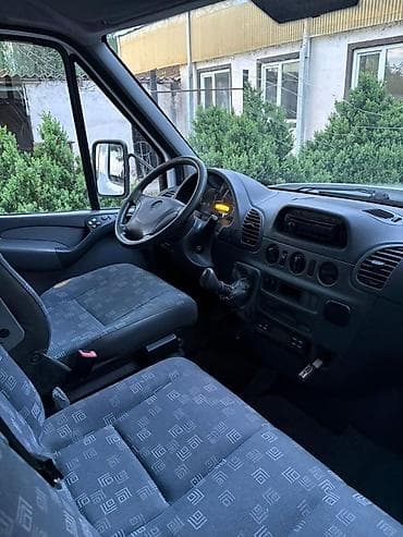 с4 2куб: Грузовик, Mercedes-Benz, Дубль, Б/у — 5