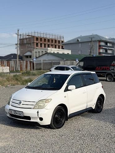 vitz platz: Toyota Ist: 2002 г., 1.5 л, Автомат, Бензин, Хэтчбэк — 1