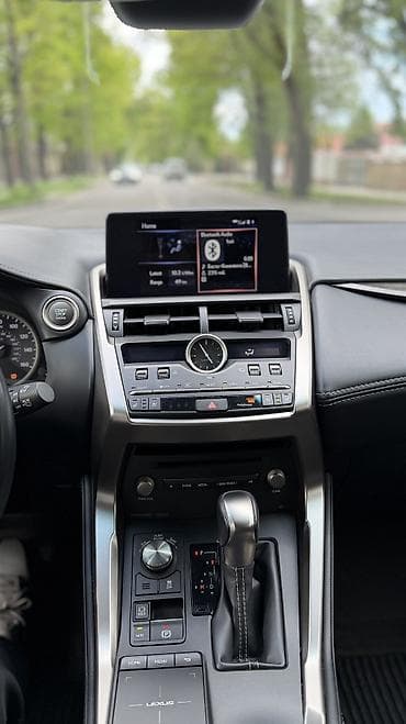 лехус нх 300: Lexus NX: 2019 г., 2 л, Бензин, Кроссовер — 10