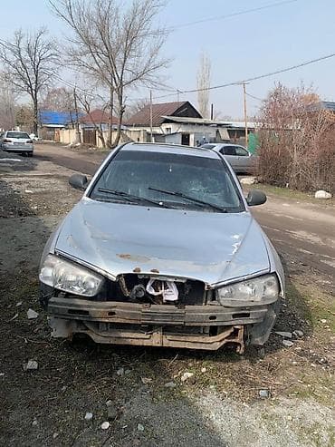 haima 3: Hyundai Elantra: 2001 г., Седан — 5