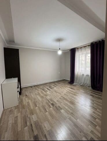 аренда посуточных квартир: 1 комната, С мебелью частично — 1