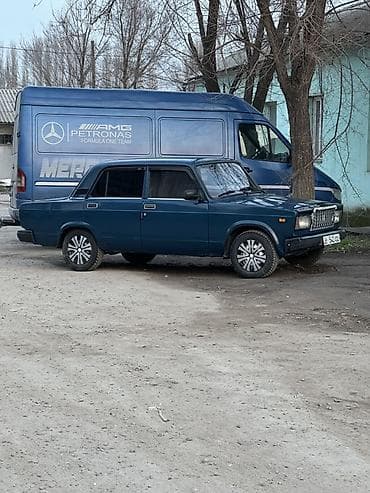ВАЗ (ЛАДА) 2107: 2004 г., 1.6 л, Механика, Бензин, Седан at lalafo.kg ВАЗ (ЛАДА) 2107: 2004 г., 1.6 л, Механика, Бензин, Седан