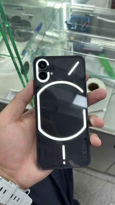 Техника и электроника: Nothing, Phone 1, Б/у, 256 ГБ, цвет - Черный, 2 SIM — 2