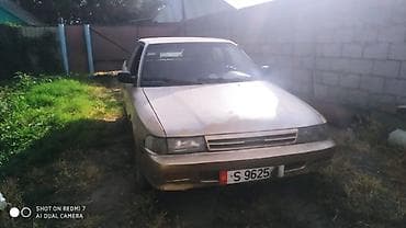тоо машина: Toyota Carina: 1989 г., 1.8 л, Кол менен иштөөчү, Бензин — 1