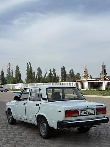 ваз 21012: ВАЗ (ЛАДА) 2107: 2004 г., 1.5 л, Механика, Бензин, Седан — 4