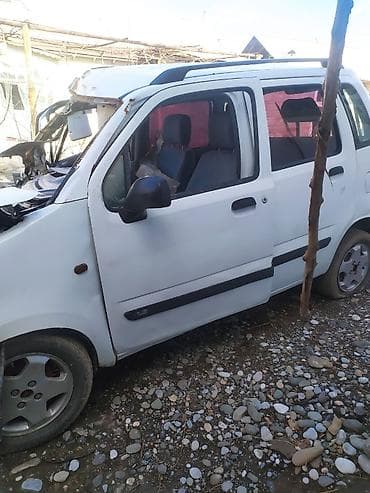 matiz 2012: Suzuki Wagon R: 2001 г., 1.3 л, Механика, Бензин, Хэтчбэк — 3