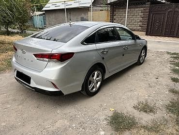 Продажа авто: Hyundai Sonata: 2021 г., Автомат, Газ, Седан — 4