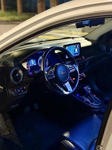Продажа авто: Kia K3: 2020 г., 1.6 л, Автомат, Бензин, Седан — 3