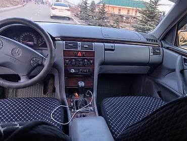 Унаа сатуу: Mercedes-Benz E-Class: 2000 г., 2.4 л, Механика, Бензин, Седан — 5