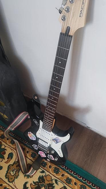 гитары в караколе: Электрогитара Yamaha Pacifica PAC112V, черный глянец - Серия — 3