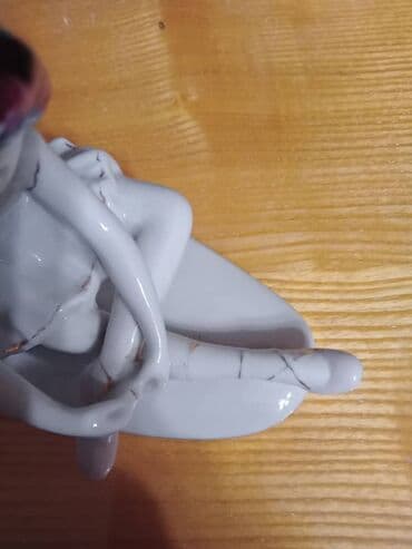 продаю медали: Фарфоровые Статуэтки ЛФЗ Лось - 1500 сом Пушкин- 1500 сом сломано — 8