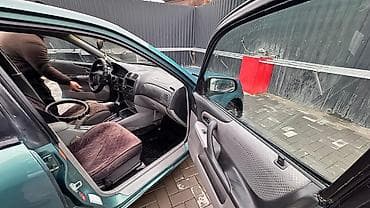 r18 255 55: Mazda 323: 2003 г., 1.6 л, Автомат, Бензин, Универсал — 7