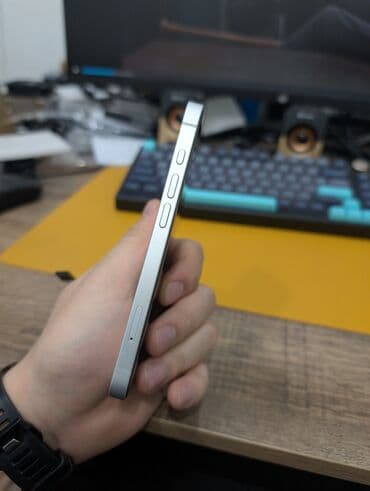 mi 8 чехол: IPhone 16e, Новый, 128 ГБ, Белый, 100 % — 7