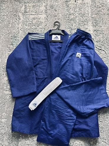 Кимоно для дзюдо Adidas, синее - Комплект: куртка, штаны, белый пояс