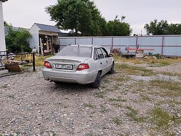 Ravon Nexia: 2008 г., 1.6 л, Кол менен иштөөчү, Бензин, Седан — 2