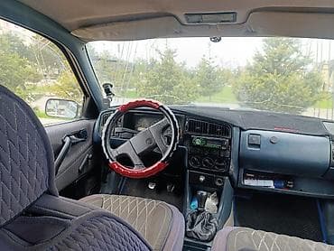leksus 570: Volkswagen Passat Variant: 1991 г., Ручные, Универсал — 2