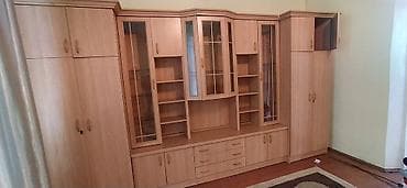 Продаётся стенка в очень хорошем состоянии
18000 сом 
В Оше