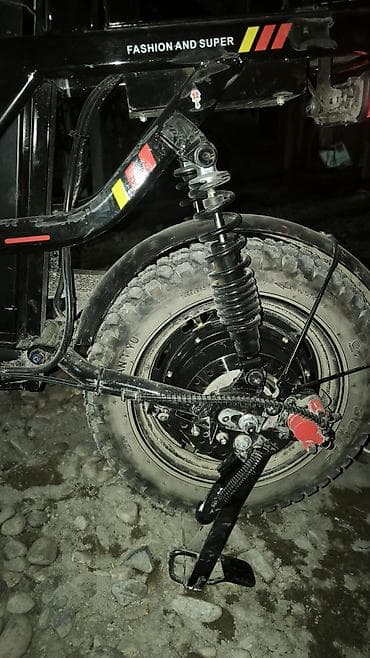 Электроскутер PENTRO (городской/утилитарный) Основные особенности: -