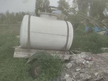 цистерна для воды на колесах: Цистерна — 3