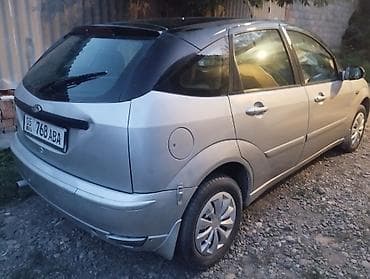 Продажа авто: Ford Focus: 2002 г., 1.6 л, Механика, Бензин, Хэтчбэк — 2
