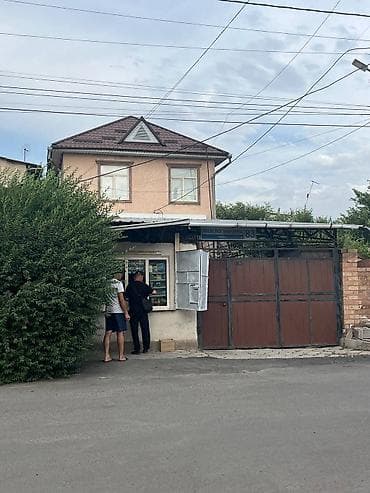 Земельные участки: Продается кирпичный 2-этажный дом (140 м²) на 3 сотках со всеми — 9