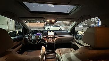 Продажа авто: Honda Odyssey: 2017 г., 3.5 л, Автомат, Бензин, Минивэн — 6