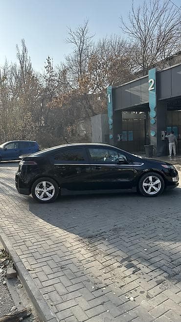 spark 7: Chevrolet Bolt: 2013 г., 1.4 л, Автомат, Электромобиль, Хэтчбэк — 4