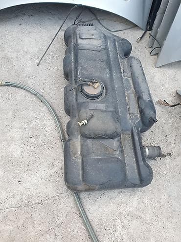 Топливный бак Mercedes-Benz 2000 г., Оригинал, Германия at lalafo.kg Топливный бак Mercedes-Benz 2000 г., Оригинал, Германия