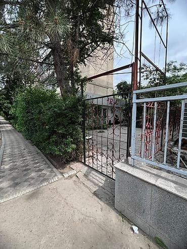 ул ленина: Сдается помещение: • Расположение: г. Бишкек, 5 микрорайон (ул — 8