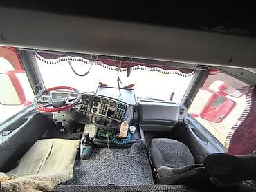 Сүйрөгүч, Scania, 2004 г., Тенттелген — 4