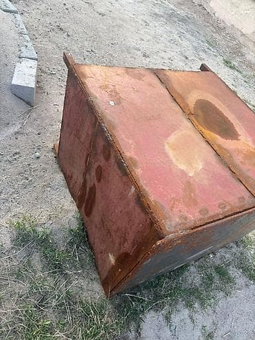 Кафелер, ресторандар үчүн: Советский добротный металлический ящик из листовой стали. - Материал — 4