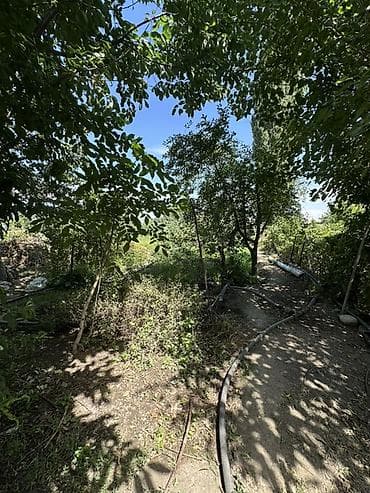 Кыймылсыз мүлк: 📍 В Сокулуке по первой линии трассы продаётся дом на участке 18.8 — 6
