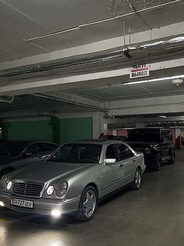 mers 212: Mercedes-Benz E-Class: 1998 г., 3.2 л, Механика, Бензин, Седан — 3