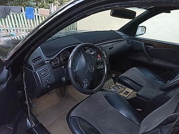 Mercedes-Benz E-Class: 1999 г., Автомат, Седан — 2