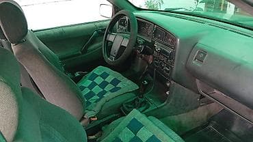 агенство ош: Volkswagen Passat: 1990 г., 1.8 л, Кол менен иштөөчү, Бензин, Универсал — 1