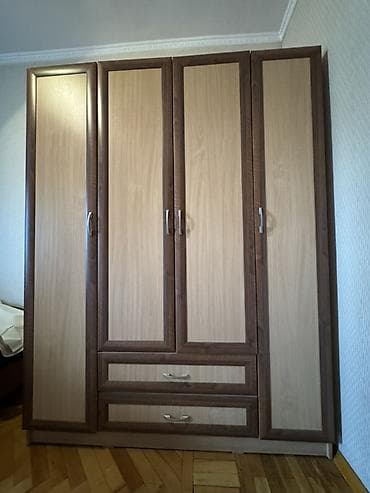 third edition solution: Шкаф распашной 4‑дверный из ЛДСП в двухцветном исполнении (светлое — 3