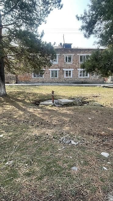 Продаётся 1-комнатная квартира В двух этажном доме на первом этаже