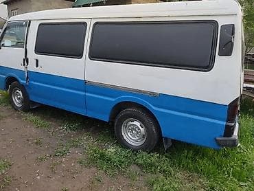 Mazda BONGO: 1994 г., 2.2 л, Кол менен иштөөчү, Дизель, Бус — 5