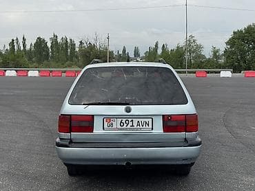 ali osman: Volkswagen Passat Variant: 1994 г., 1.8 л, Ручные, Бензин, Универсал — 7