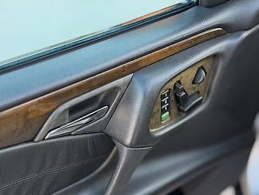 mers 212: Mercedes-Benz E-Class: 1997 г., 3.2 л, Автомат, Бензин, Седан — 8