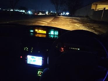 ниже: Toyota Vista: 1998 г., 2 л, Автомат, Бензин, Универсал — 9