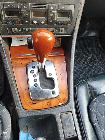 чанган уни к: Audi A4: 2003 г., Автомат, Бензин, Седан — 4