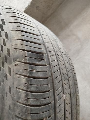 Транспорт: Две пары Dueler и Nexen в хорошем состоянии с одной машины. цена за — 2